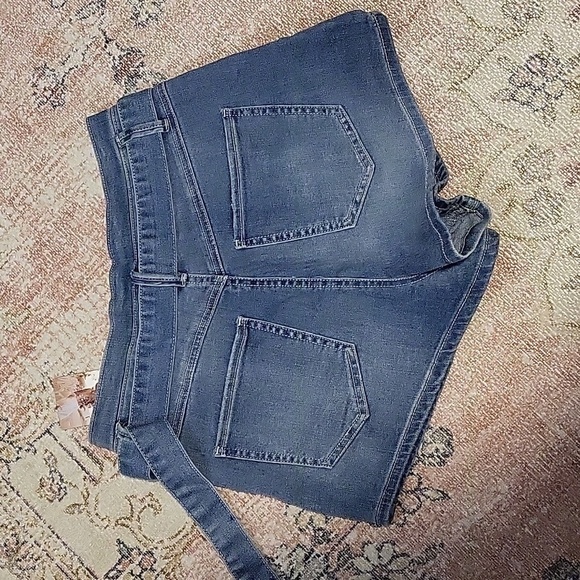 Sincerely Jules Stretchy Belted Super High Rise Denim Short - Size  9/29 - Picture 3 of 9